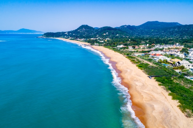 Costa Verde & Mar é a região turística com mais Bandeira Azul no Brasil