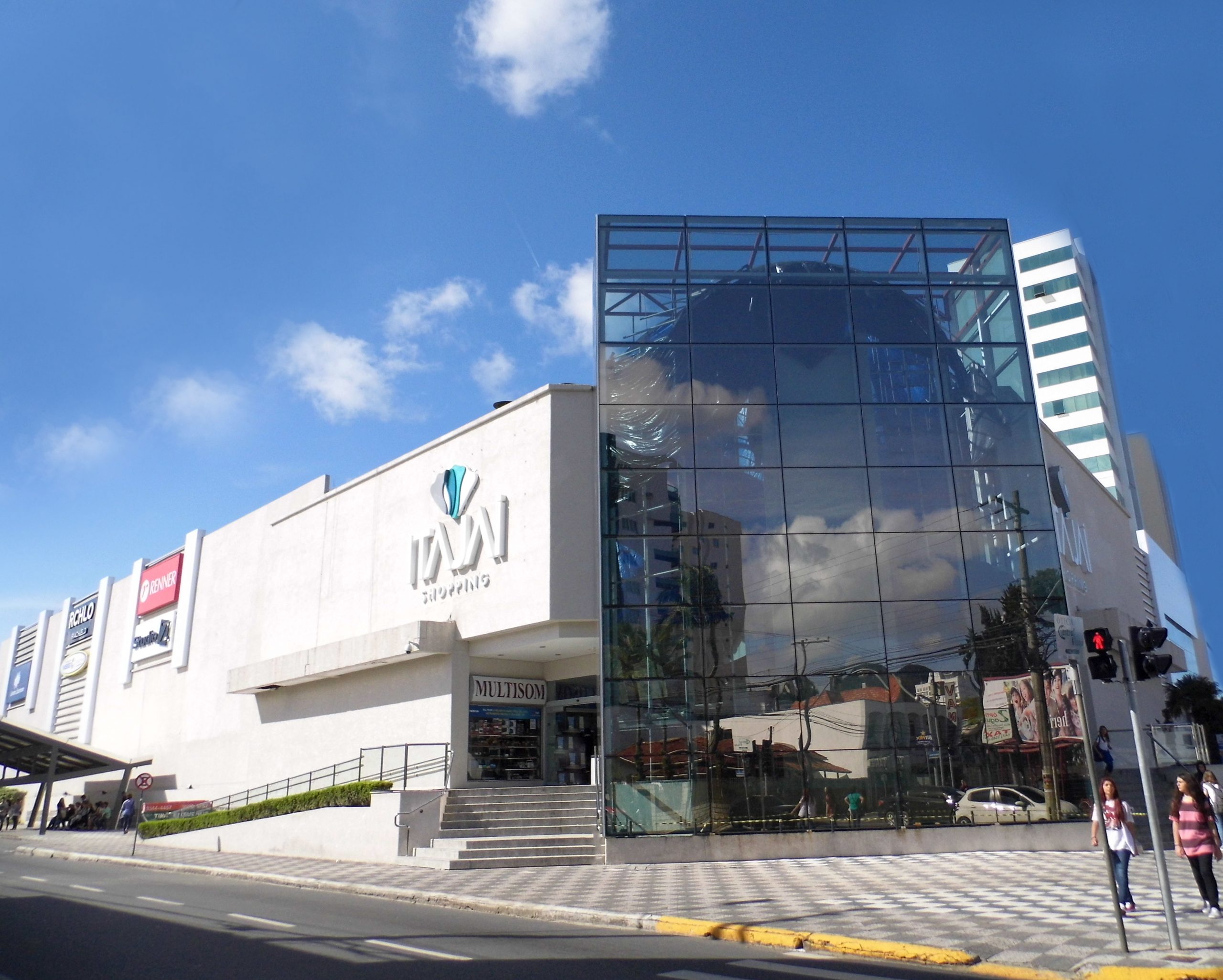 World Games do Itajaí Shopping amplia espaço com área de festas e