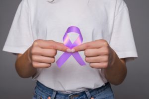 Março Lilás reforça a necessidade da prevenção do câncer de colo de útero