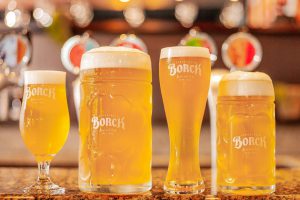 Borck estreia na Oktoberfest Blumenau. Com 26 anos, a cervejaria de Timbó carrega o título de mais antiga em funcionamento no estado