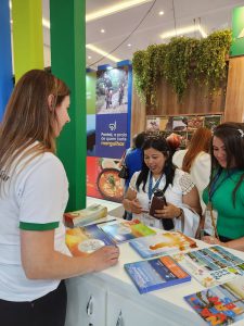 De olho nos turistas da América Latina, Costa Verde & Mar (SC) apresenta seus roteiros no Festival das Cataratas de Foz do Iguaçu