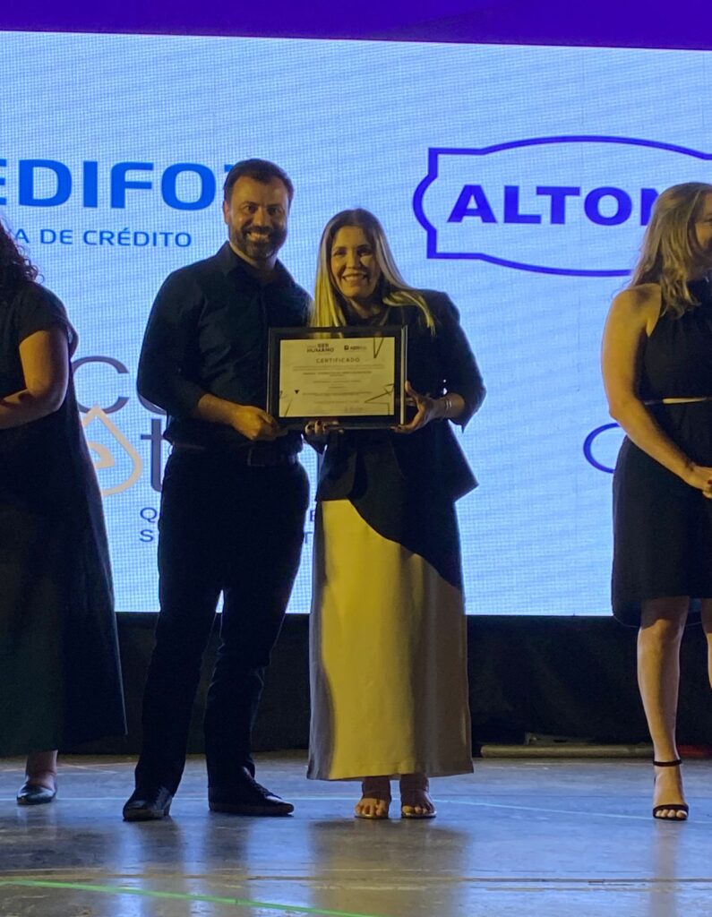 Credifoz recebe Prêmio Ser Humano 2023 com projeto de diversidade e inclusão